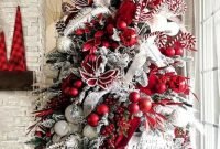 Amazing Red And White Christmas Tree Decoration Ideas 52