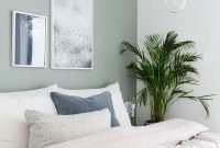 Astonishing White Bedroom Decoration That Will Inspire You 40