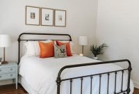Astonishing White Bedroom Decoration That Will Inspire You 44