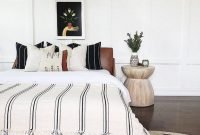 Astonishing White Bedroom Decoration That Will Inspire You 51