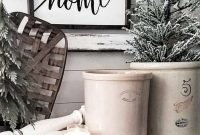 Attractibe Rustic Winter Decoration To Consider 21
