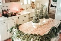 Attractibe Rustic Winter Decoration To Consider 22