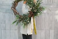 Beautiful DIY Winter Wreath To Place It On Your Door 37