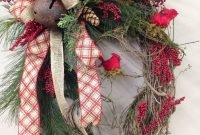 Beautiful DIY Winter Wreath To Place It On Your Door 38