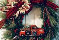 Beautiful DIY Winter Wreath To Place It On Your Door 48
