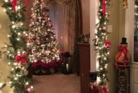 Best Ideas For Apartment Christmas Decoration 04
