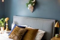 Best Master Bedroom Decoration Ideas For Winter 05