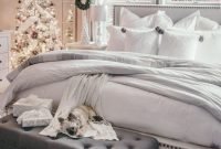 Best Master Bedroom Decoration Ideas For Winter 24