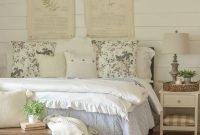 Best Master Bedroom Decoration Ideas For Winter 37
