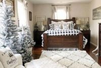 Best Master Bedroom Decoration Ideas For Winter 51