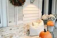 Best Porch Decoration Ideas To Make Unforgettable Moments 25