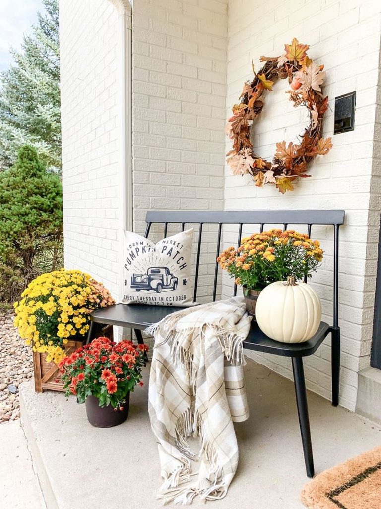 20+ Best Porch Decoration Ideas To Make Moments