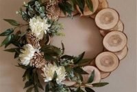 Cool Christma Wreath You Can Choice For Your Door Decorate 08