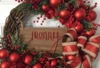Cool Christma Wreath You Can Choice For Your Door Decorate 09