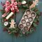Cool Christma Wreath You Can Choice For Your Door Decorate 27