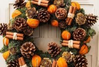 Cool Christma Wreath You Can Choice For Your Door Decorate 36