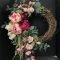 Cool Christma Wreath You Can Choice For Your Door Decorate 37
