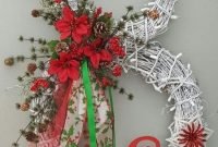 Cool Christma Wreath You Can Choice For Your Door Decorate 50