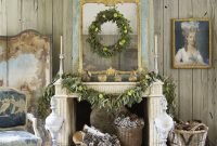 Favorite Mantel Decoration Ideas For Winter 11