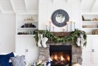 Favorite Mantel Decoration Ideas For Winter 25