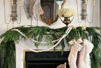 Favorite Mantel Decoration Ideas For Winter 34