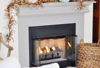 Favorite Mantel Decoration Ideas For Winter 54