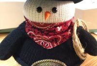 Funny Snowman Craft Ideas For Your Holiday Activity 32