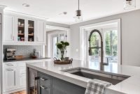 Gorgeous Grey And White Kitchen Design For Winter Season 25