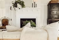 Impressive Farmhouse Living Room Decor Ideas For Winter 30