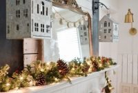 Inspiring Fireplace Mantel Decorating Ideas For Winter 13