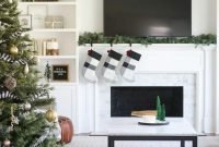 Inspiring Fireplace Mantel Decorating Ideas For Winter 23