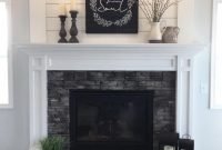 Inspiring Fireplace Mantel Decorating Ideas For Winter 51
