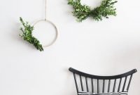 Minimalist Christmas Decor For People Who Don't Have Time To Decorate 04