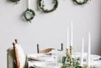 Minimalist Christmas Decor For People Who Don't Have Time To Decorate 30