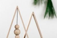 Minimalist Christmas Decor For People Who Don't Have Time To Decorate 31