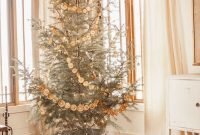 Pretty Scandinavian Style For Christmas Decoration Ideas 01