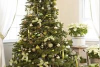 Pretty Scandinavian Style For Christmas Decoration Ideas 22