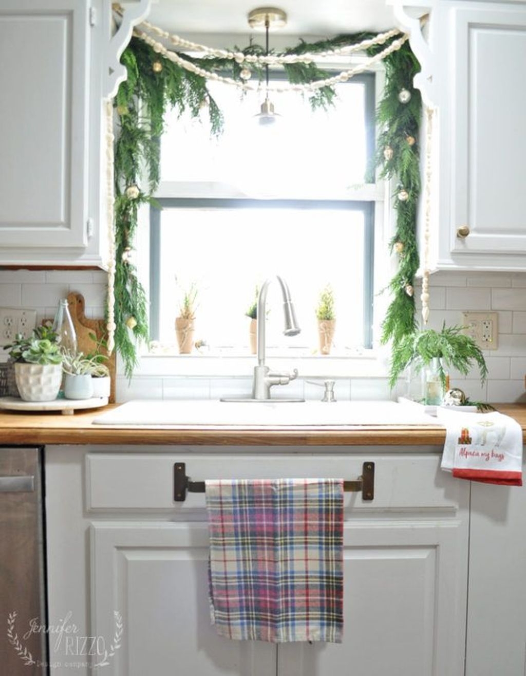 Stunning Winter Kitchen Ideas To Inspire You 40