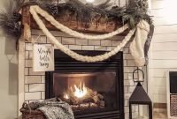 Absolutely Stunning Christmas Mantel Decorating Ideas 05