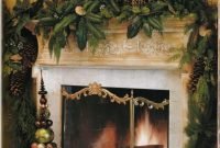 Absolutely Stunning Christmas Mantel Decorating Ideas 47