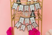 Affordable Bar Cart Ideas For New Years Eve Party Decoration 18