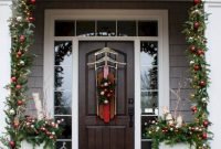 Awesome Front Door Decoration Ideas For Winter 05