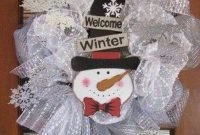 Awesome Front Door Decoration Ideas For Winter 45