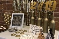 Best Decoration Ideas Of New Year's Eve Party At Home 30