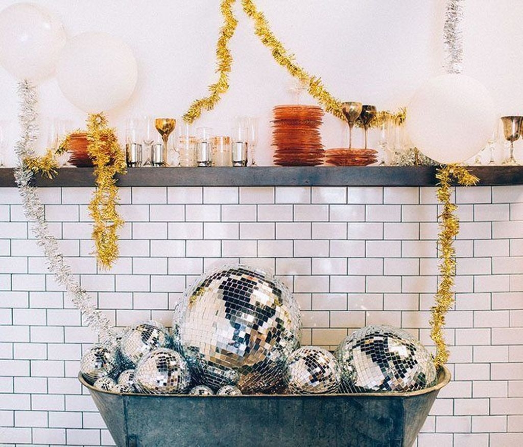 Best Decoration Ideas Of New Year's Eve Party At Home 38