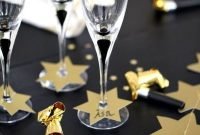 Cheap DIY New Years Eve Decoration Ideas That Look Expensive 40