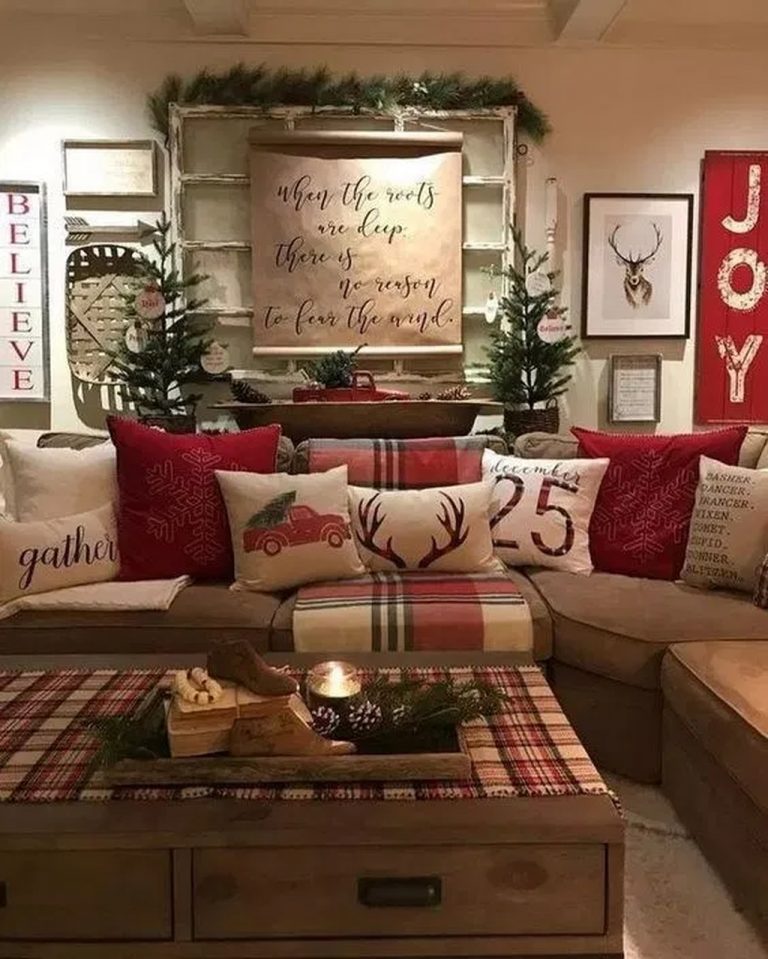 Cozy And Warm Rustic Farmhouse Christmas Decorating Ideas 47 Lovahomy