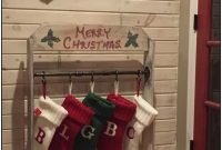 Creative Christmas Stocking Ideas For Stylish Interiors 18