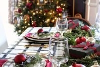 Fabulous Christmas Decor Ideas To Elevate Your Dining Table 19