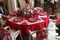 Fabulous Christmas Decor Ideas To Elevate Your Dining Table 21